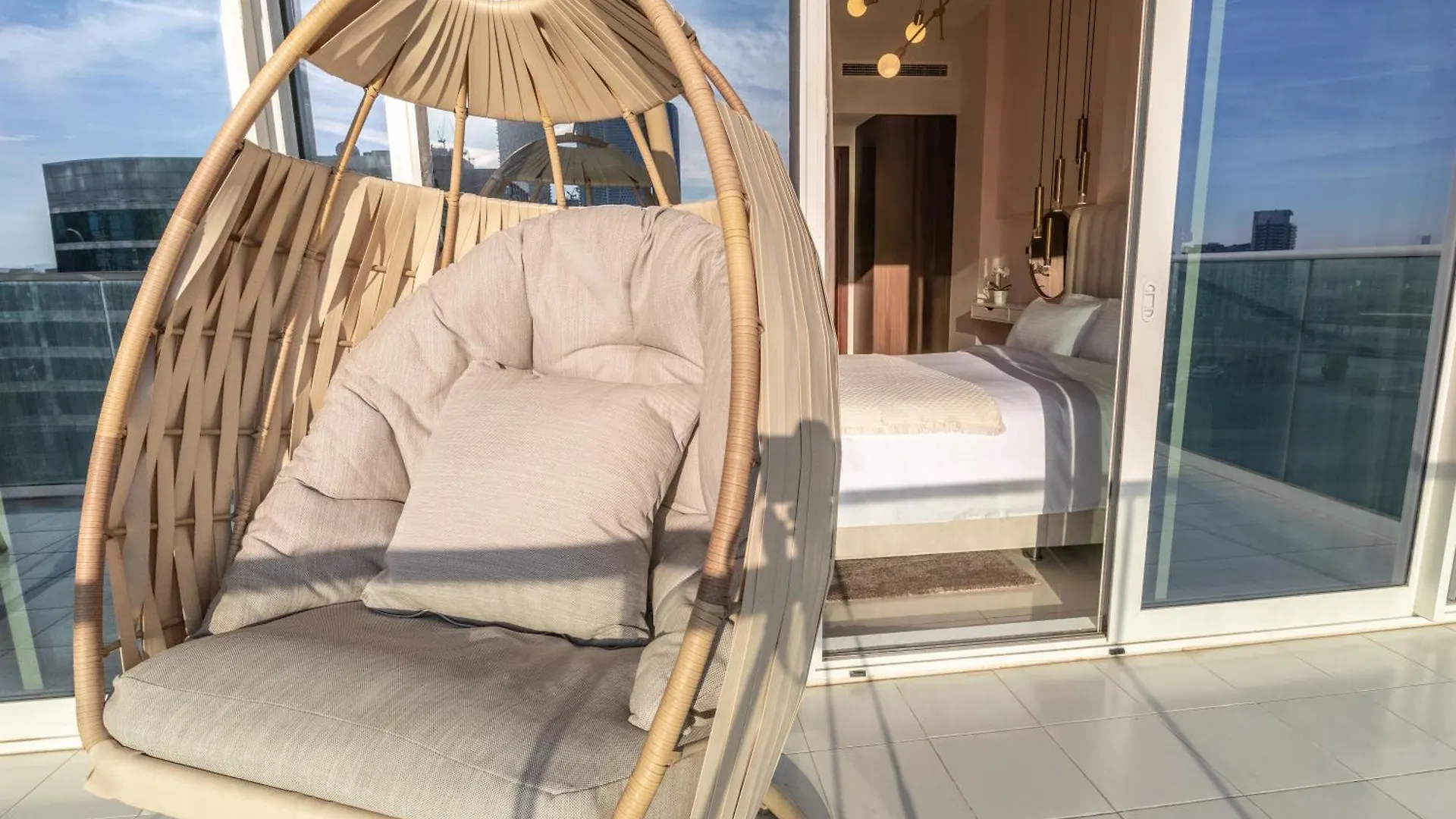 Stylish Apartment With Yacht View Close To Dubai Mall