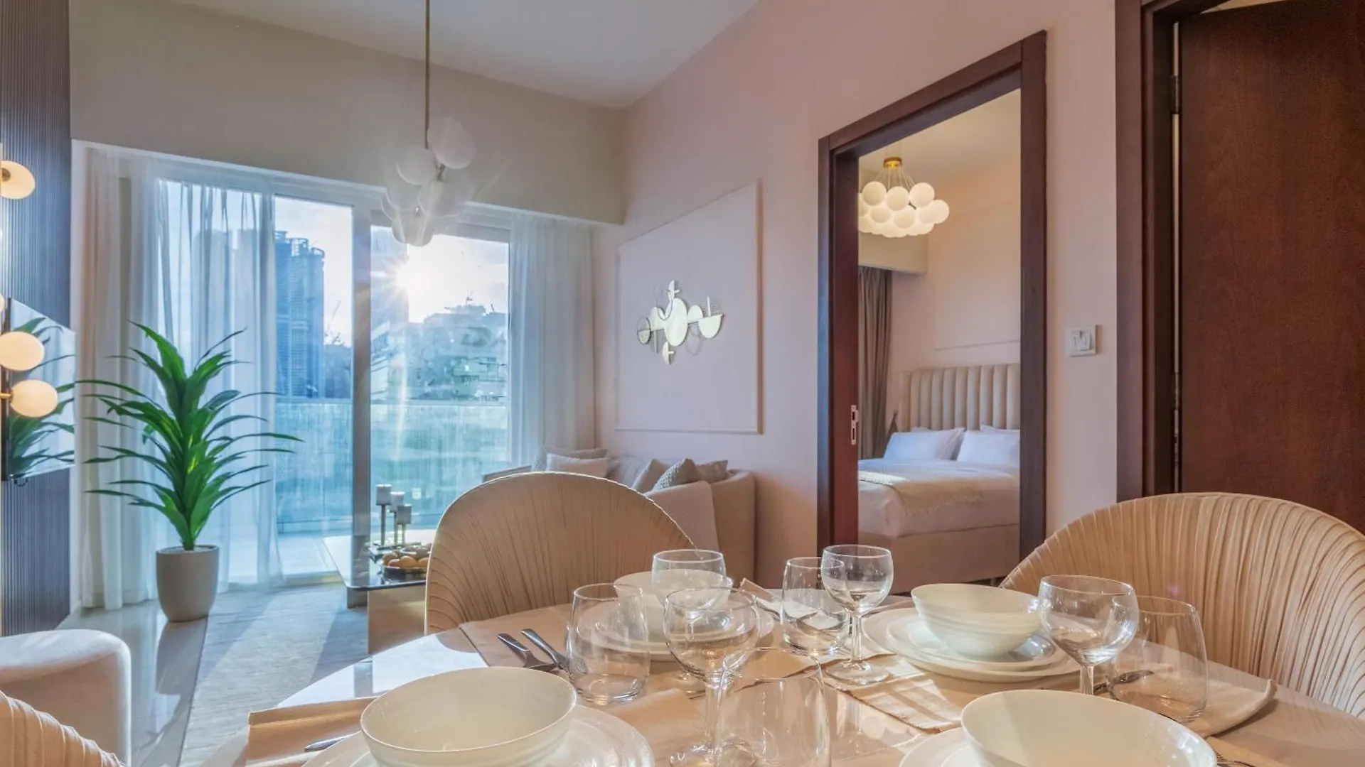 Stylish Apartment With Yacht View Close To Dubai Mall
